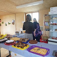 Beim leckeren Kuchenbuffet blieben keine Wünsche offen.