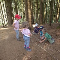 Der Waldkaufladen hat geöffnet.