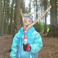 Rasseln basteln.